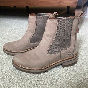 Chelsea Boots